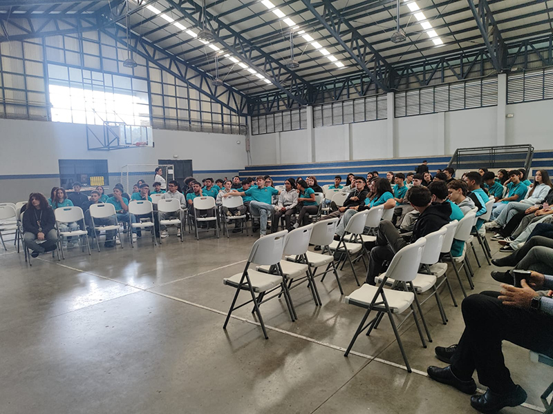 U San Marcos fortalece la orientación vocacional de jóvenes del CTP de Santo Domingo