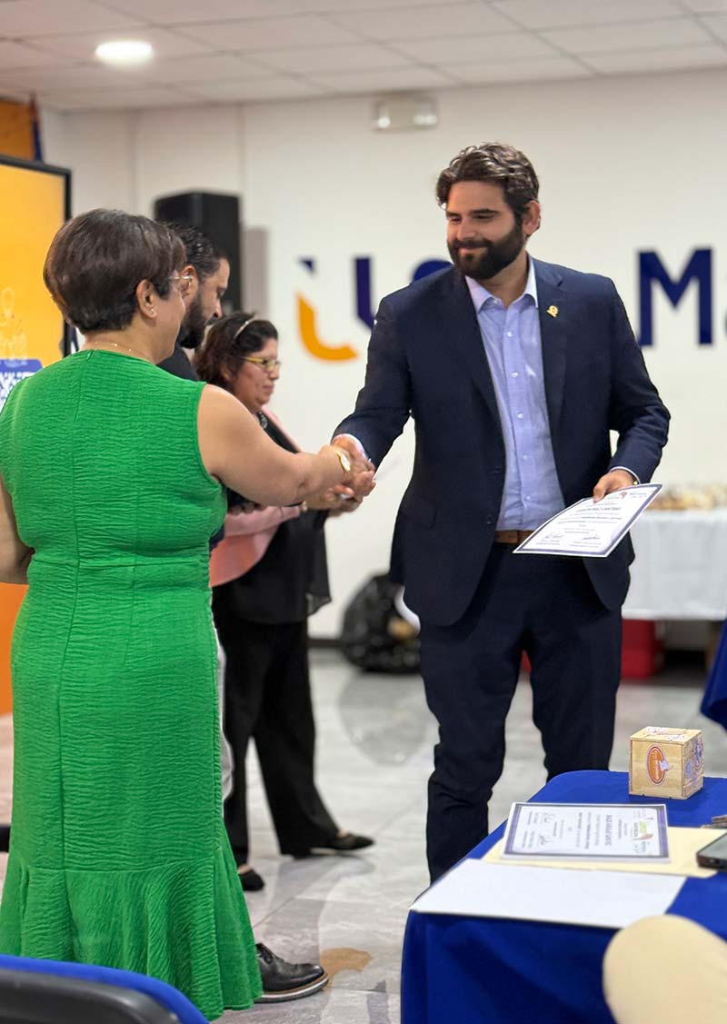 Graduación en liderazgo fortalece la cultura institucional