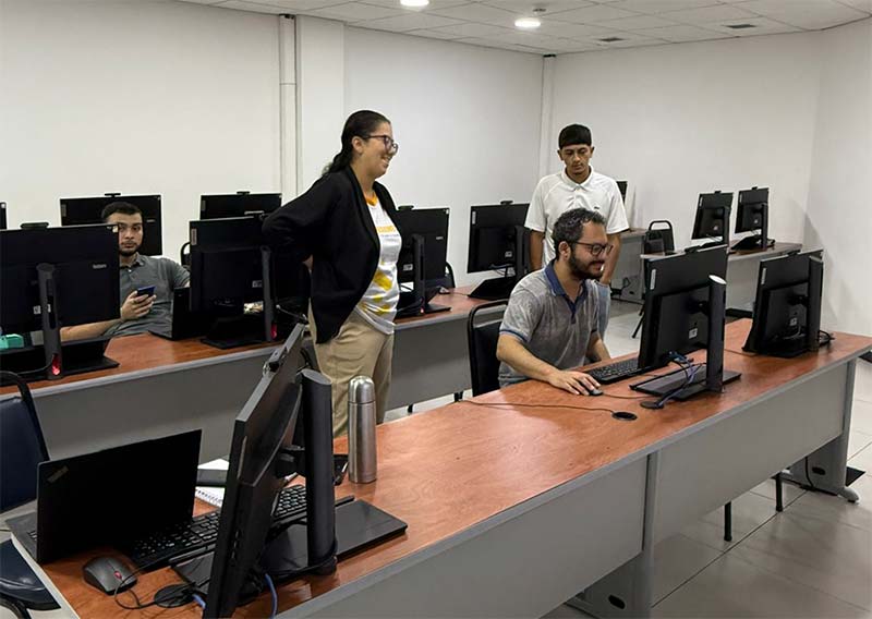 Estudiante se destaca en el Encuentro Universitario de Integrales