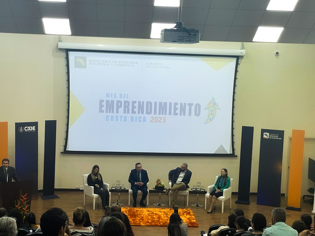 Universidad San Marcos se une a iniciativa del MEIC para potenciar emprendimientos en Costa Rica