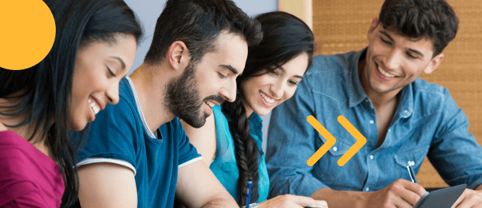 Todos los jovenes estudiantes de la U San Marcos