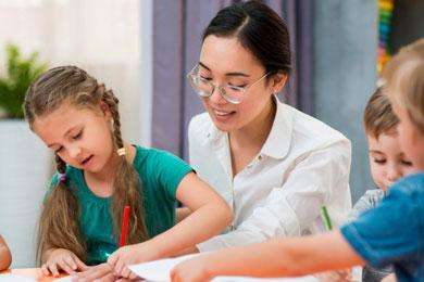 Técnico en Asistente para Docente de Preescolar