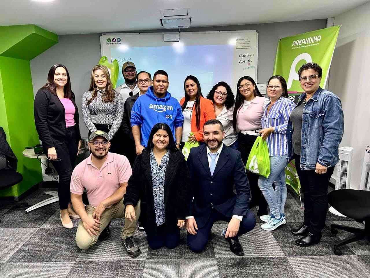 Estudiantes de la Universidad San Marcos viven experiencia de movilidad académica internacional en Colombia