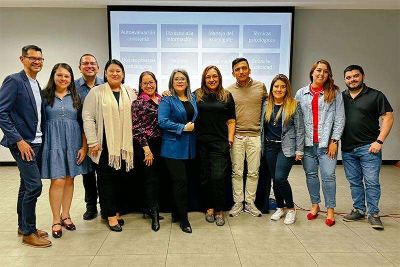 Universidad San Marcos fortalece la formación docente de su carrera de Psicología con capacitación en el Colegio Profesional de Psicólogos de Costa Rica