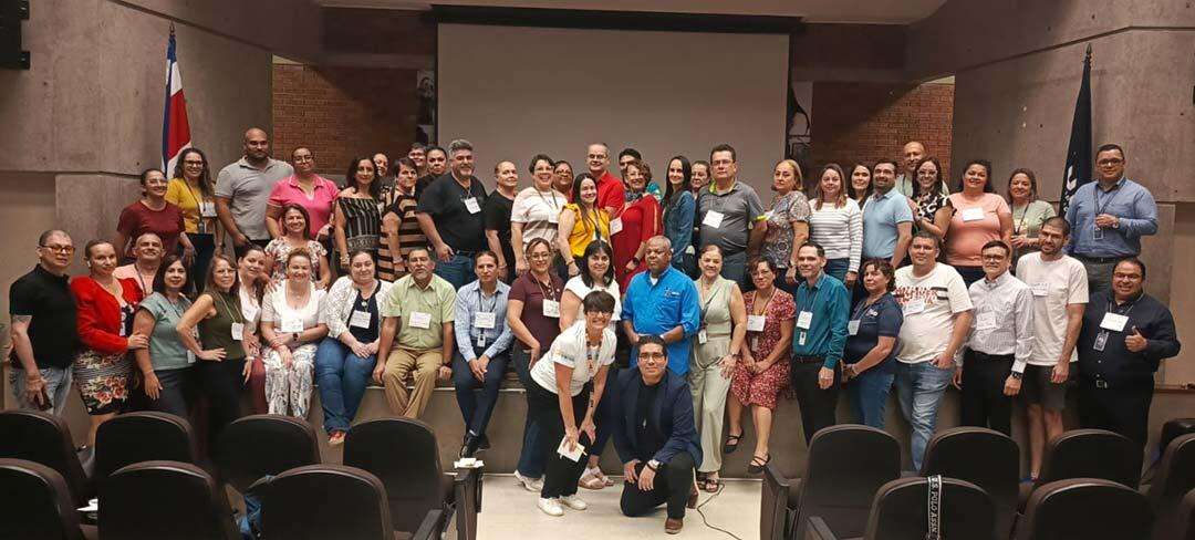 Universidad San Marcos fortalece el liderazgo educativo en la sede regional del MEP en Alajuela