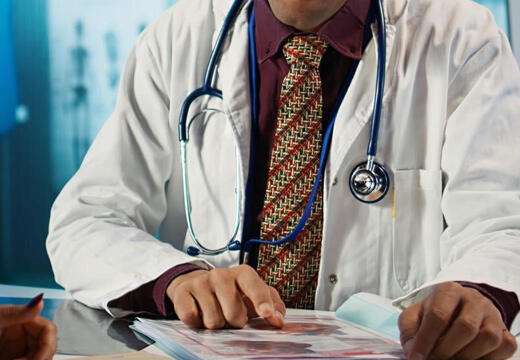 Bachillerato en Administración de Servicios de Salud