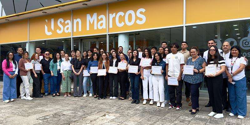 Programa de becas impulsa acceso a la educación superior 