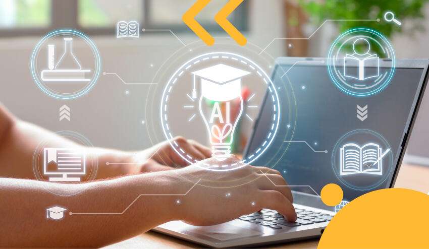 Profesional costarricense estudiando la maestría en innovación de forma virtual.​ 