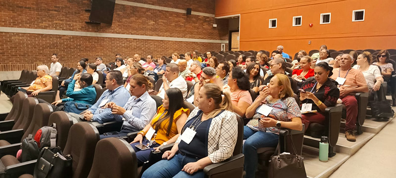 Universidad San Marcos fortalece el liderazgo educativo en la sede regional del MEP en Alajuela