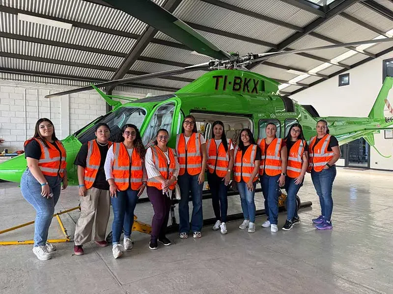 Estudiantes de la Universidad San Marcos fortalecen su formación en el entorno aeroportuario