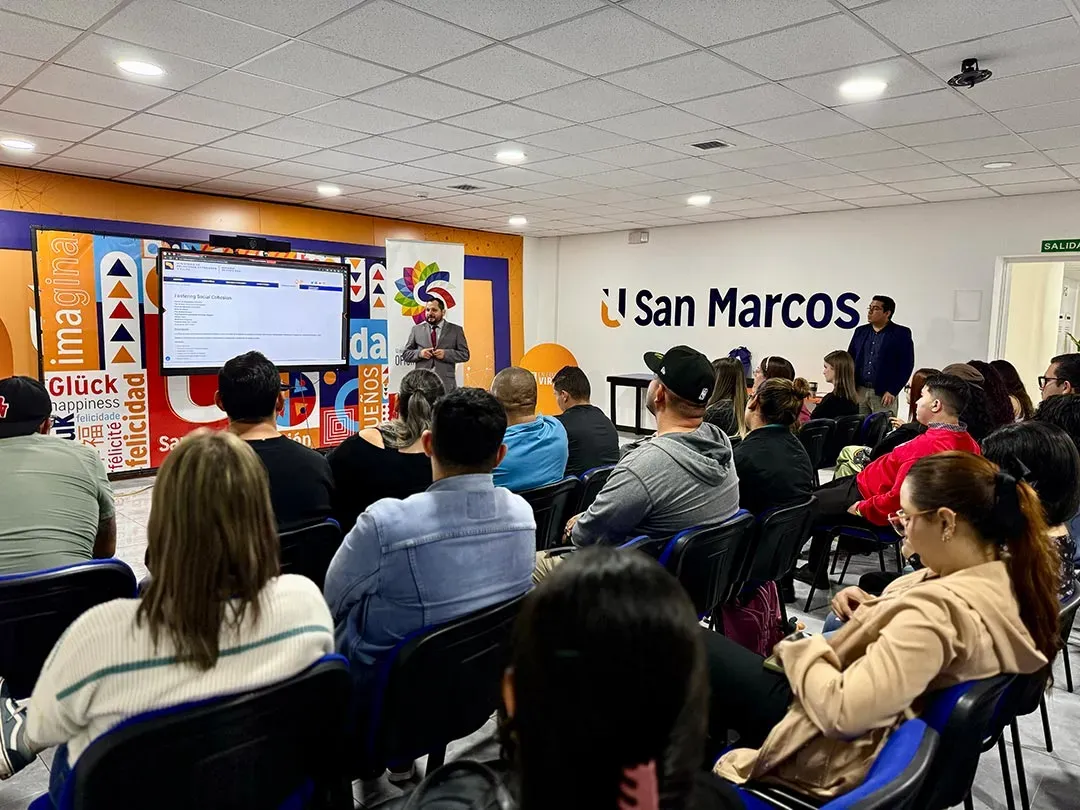 charla relaciones internacionales1