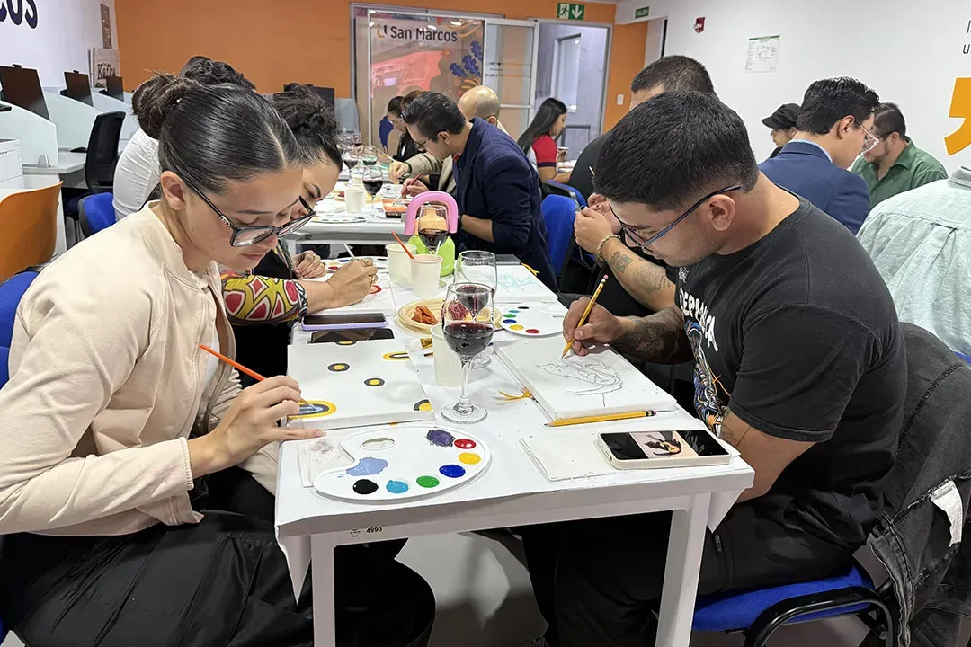 Lanzamiento Carrera de Diseño Gráfico