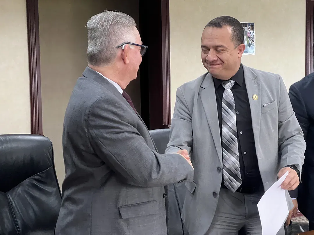U San Marcos y Ministerio de Justicia & Paz firman convenio para becar a privados de libertad.